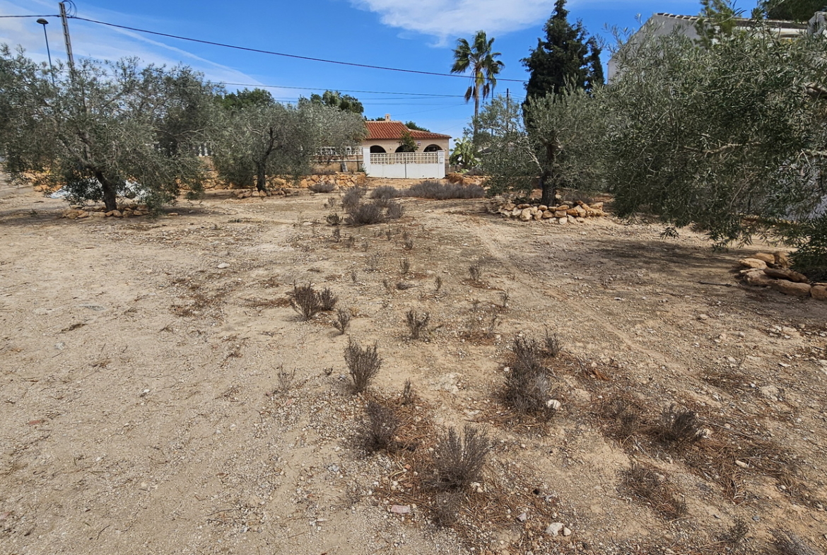 Plot for sale in Pinar de Campoverde by Pinar Properties
