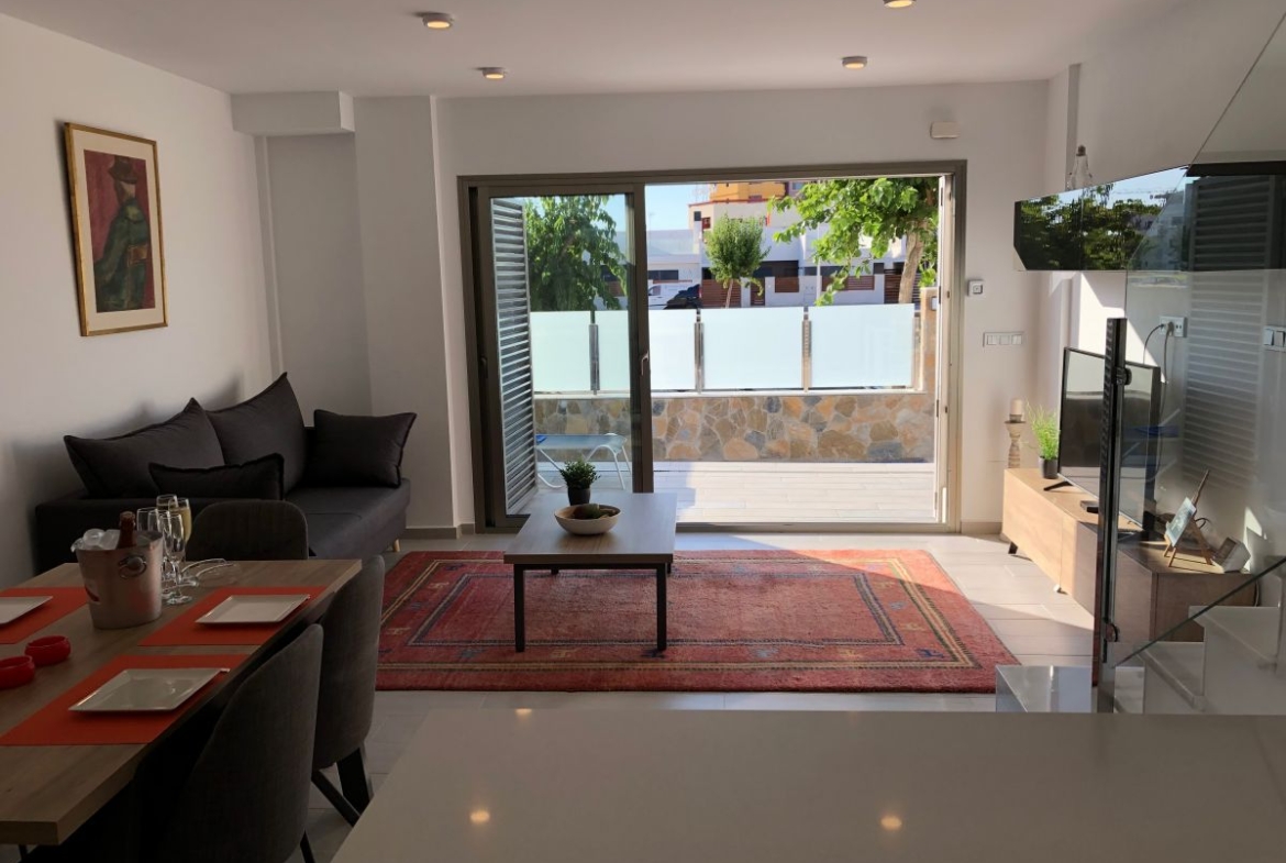 Detached villa for sale in Los Alcazares by Pinar Properties