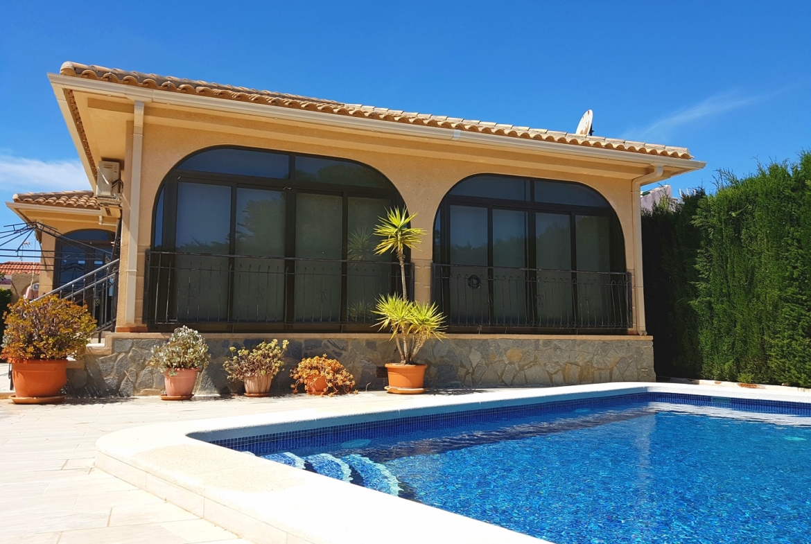 Villa for sale in Pinar de Campoverde by Pinar Properties